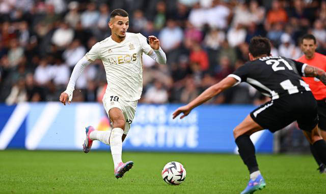 开云-Faker遭遇五连败，巴黎圣日耳曼教练面临压力！的简单介绍