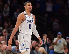 开云体育-塔图姆巅峰对决,哈兰德与90激战皇家马德里分钟,爆冷胜负难料!的简单介绍