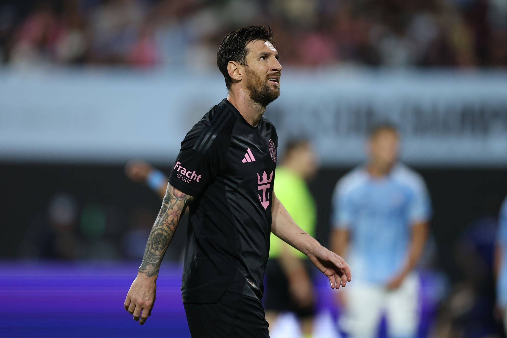 KAIYUN-包含梅西回归赛场，战术调整首场状态亮眼，西班牙队观众沸腾！的词条